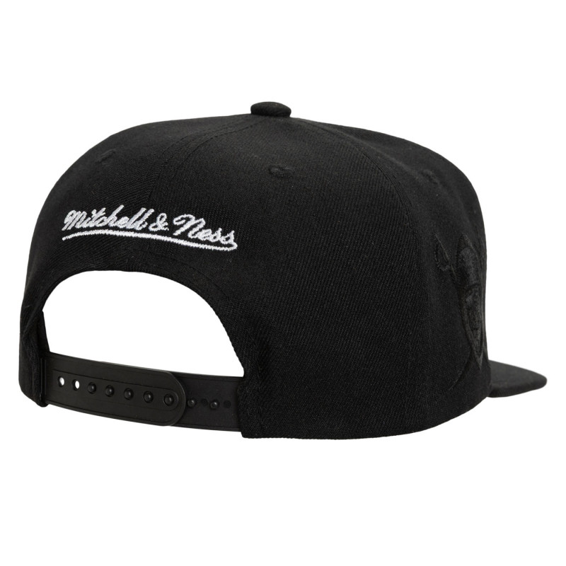 MITCHELL & NESS TRIPLE PLAY TONAL SIDE HIT SNAPBACK CAP