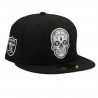 NEW ERA RAIDERS 59FIFTY BLACK AND WHITE SUGAR SKULL CAP