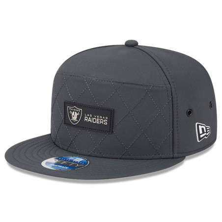 NEW ERA 9FIFTY SPLIT PANEL OFFICIAL 2025 SIDELINE COLD WEATHER CAP