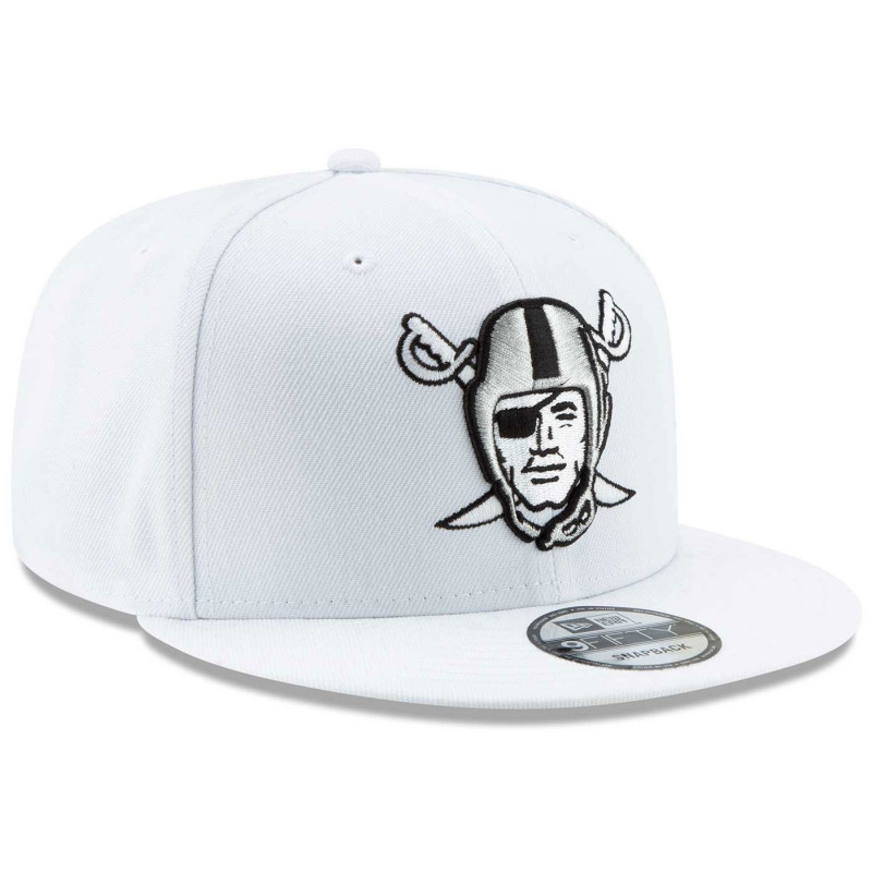 NEW ERA RAIDERS 9FIFTY PIRATE LOGO WHITE CAP