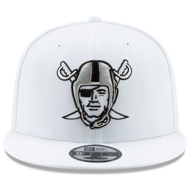 NEW ERA RAIDERS 9FIFTY PIRATE LOGO WHITE CAP