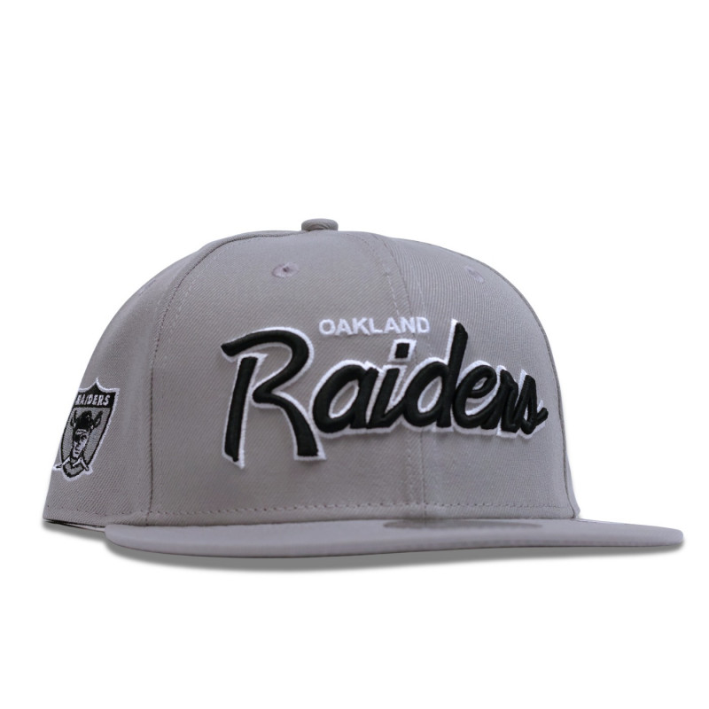 NEW ERA OAKLAND RAIDERS 9FIFTY RETRO LOGO SCRIPT CAP | GameDay
