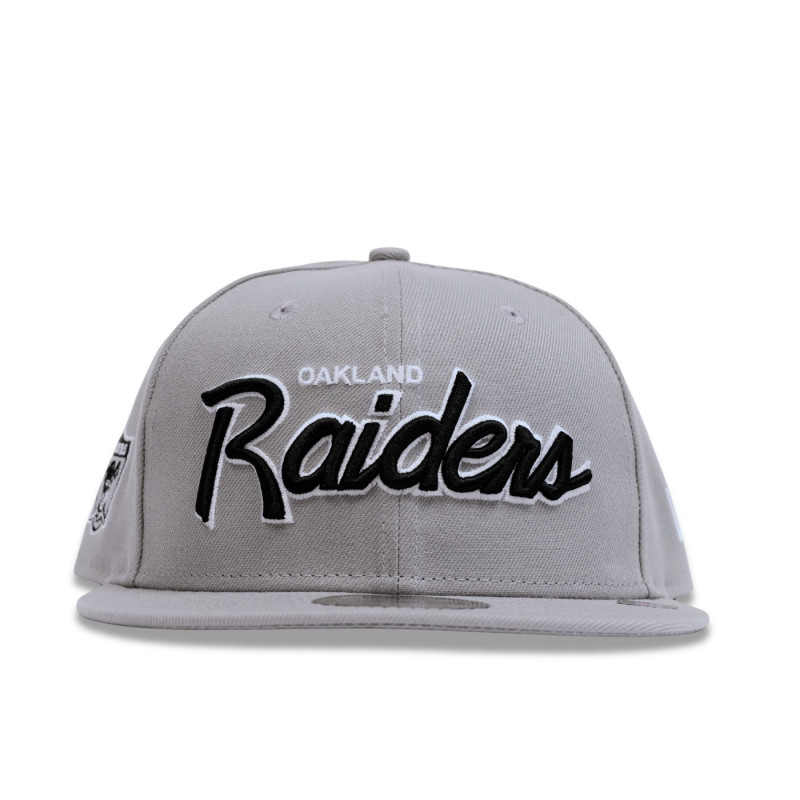 NEW ERA OAKLAND RAIDERS 9FIFTY RETRO LOGO SCRIPT CAP | GameDay